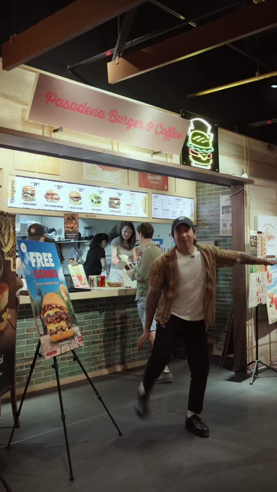 TikTok video still, Kromboli review