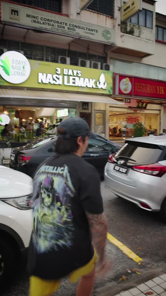 TikTok video still, 3 Days Nasi Lemak review