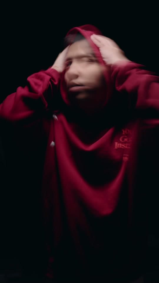 TikTok video still, Muiz Hot Chicken review