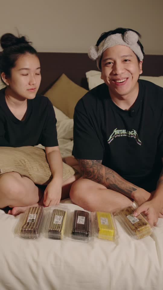 TikTok video still, Warisan Kek Lapis review
