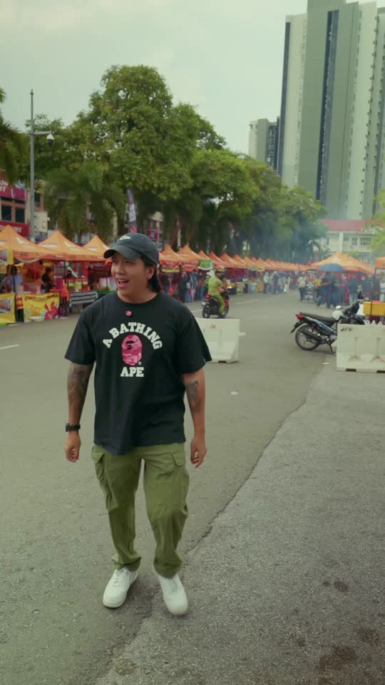 TikTok video still, Roti John Jawa review