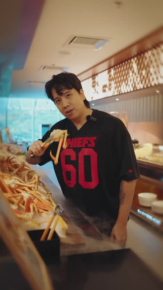 TikTok video still, Kanikawa review