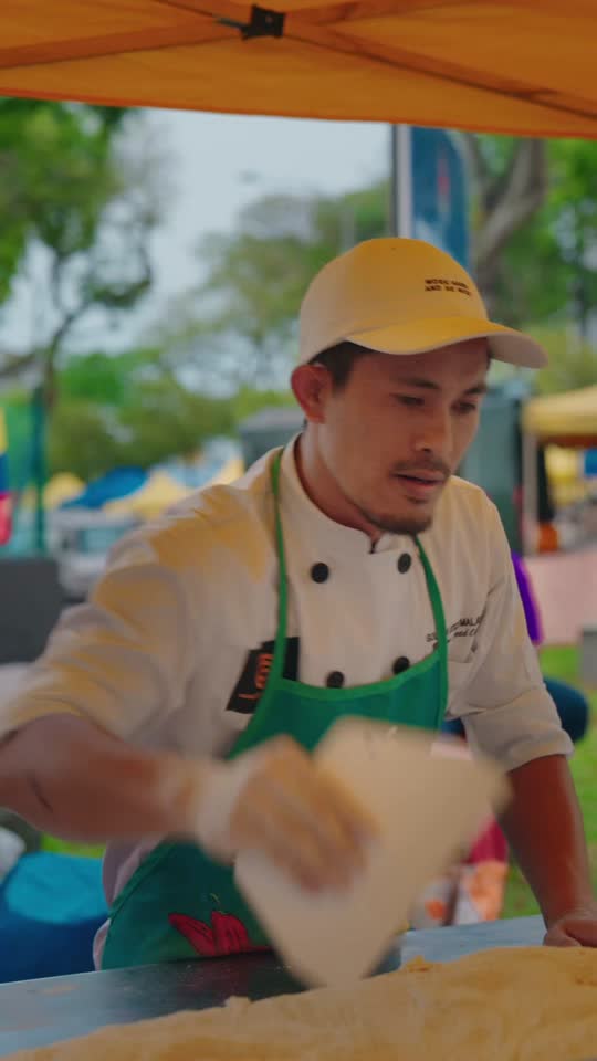 TikTok video still, Golden Sticks Cakoi review