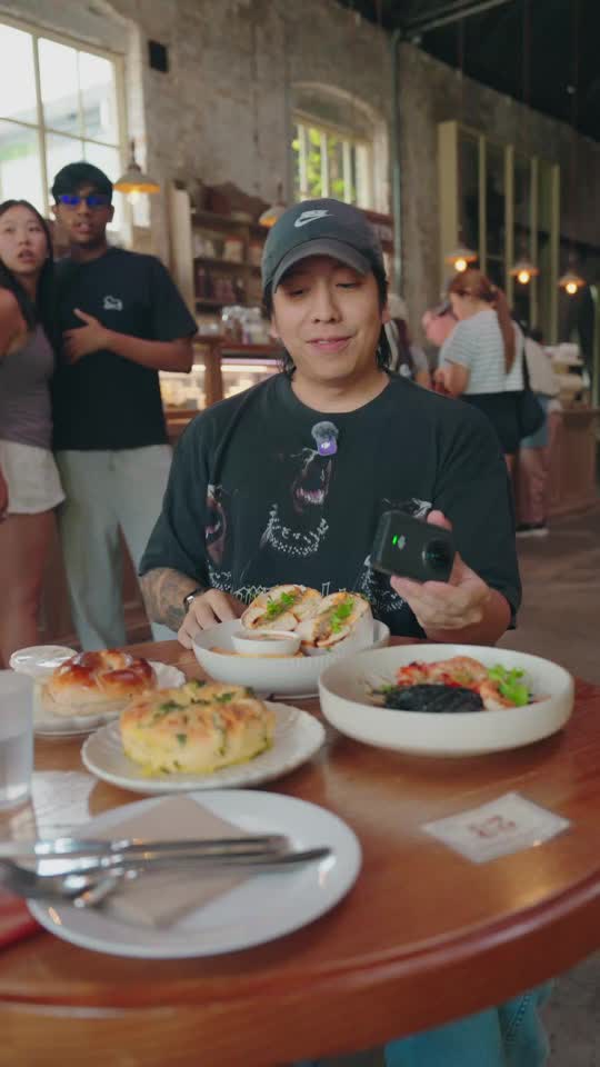 TikTok video still, Grumpy Bagels review