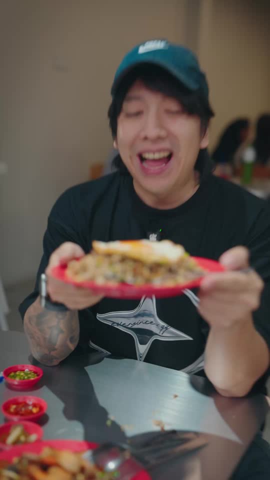 TikTok video still, Tok Makan Maharaja review