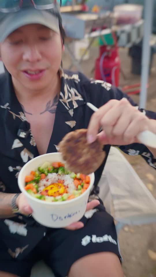 TikTok video still, Sukiya Bowl review