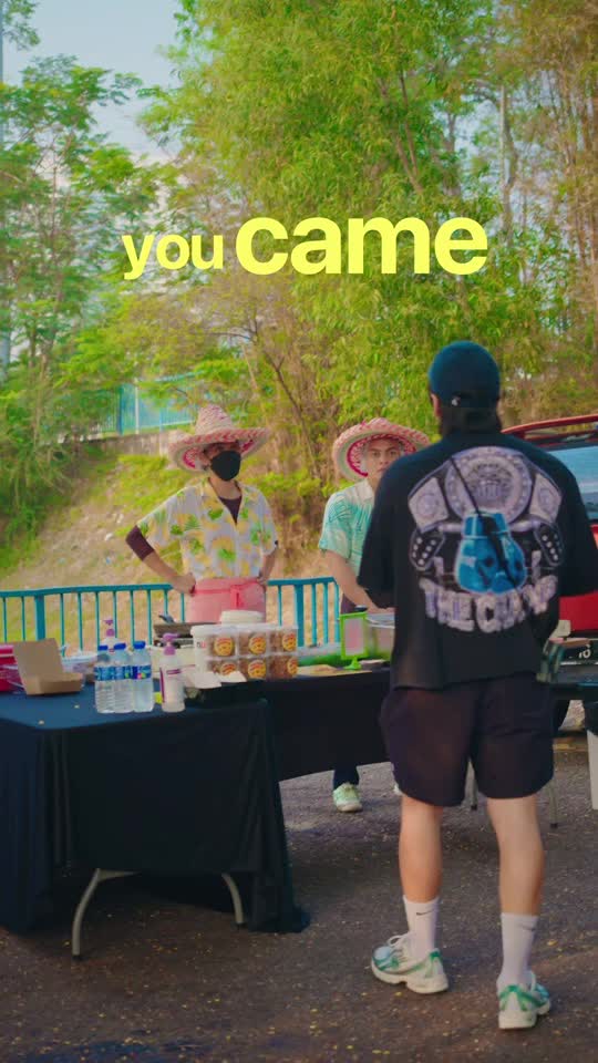 TikTok video still, Chef Dee Dee review