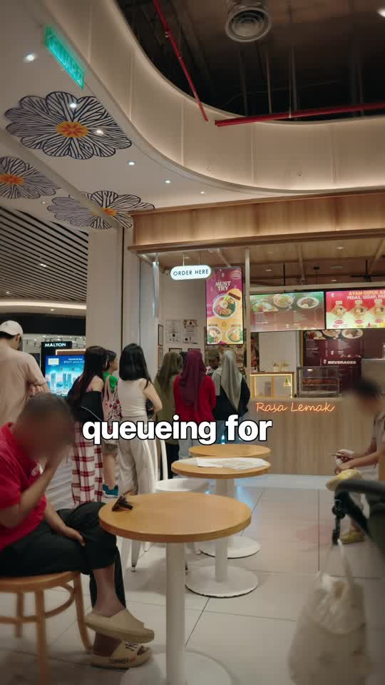 TikTok video still, Mana Gepuk Signature review